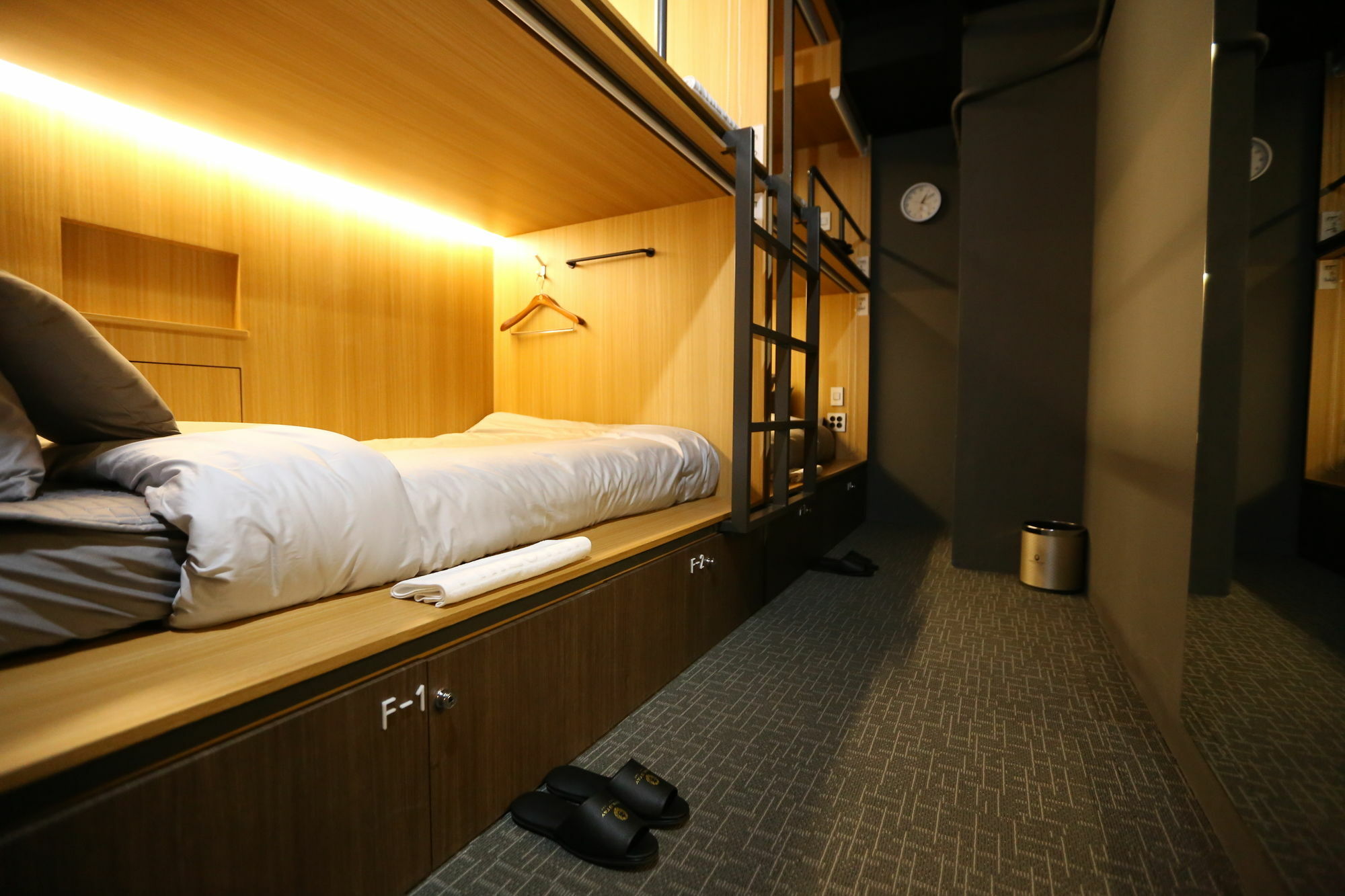 Philstay Myeongdong Boutique Female โซล ภายนอก รูปภาพ