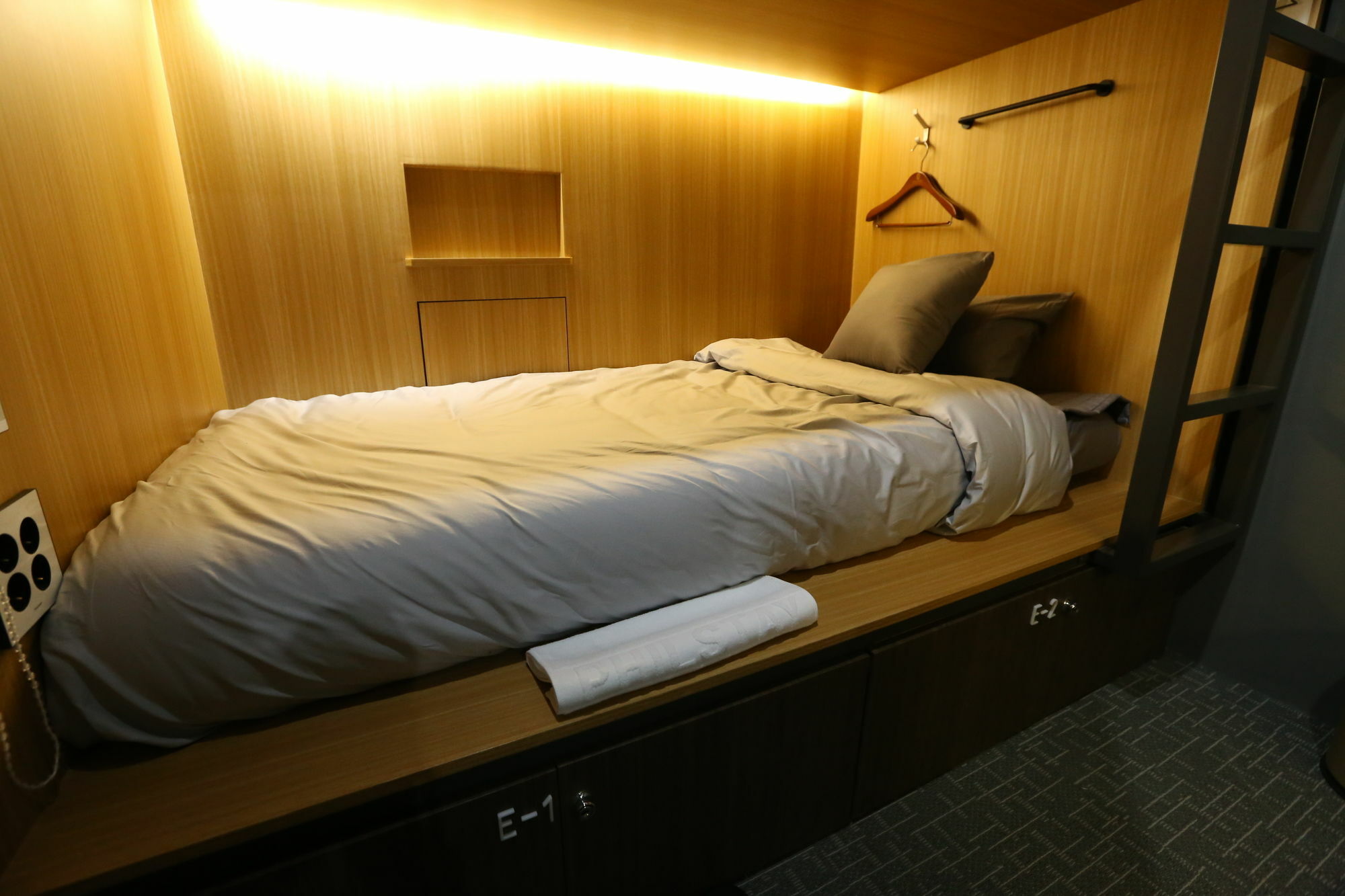 Philstay Myeongdong Boutique Female โซล ภายนอก รูปภาพ